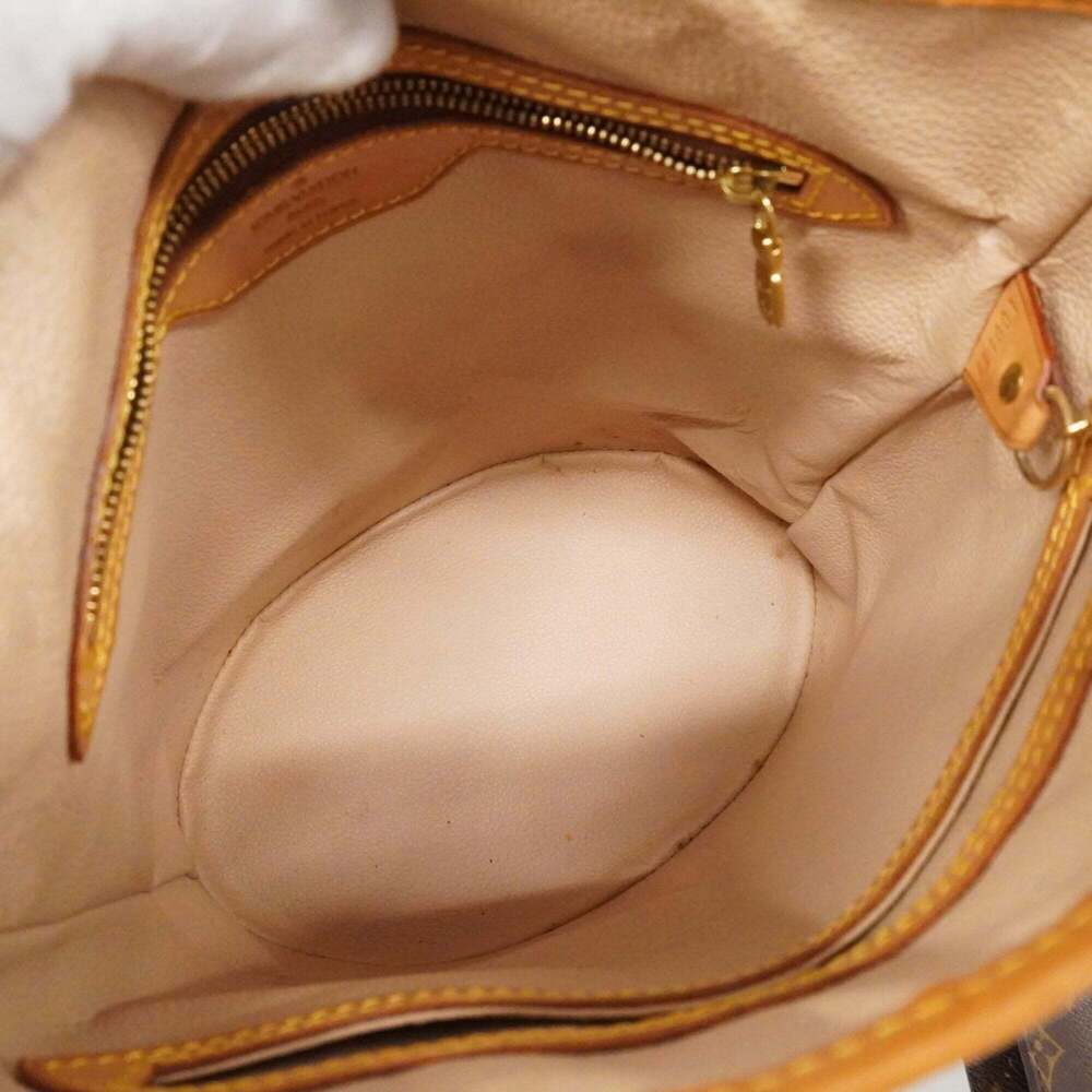 LOUIS VUITTON Brown Monogram Tote Bag - Picture 4 of 14